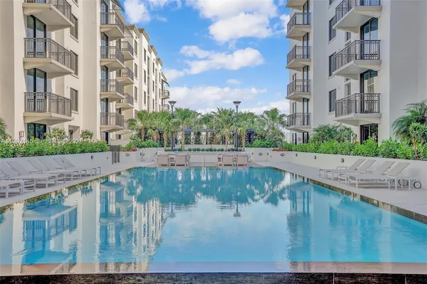 $5,400 | 301 Altara Avenue, Unit 819, Coral Gables, FL 33146