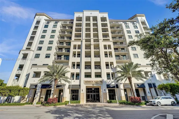 $5,400 | 301 Altara Avenue, Unit 819, Coral Gables, FL 33146
