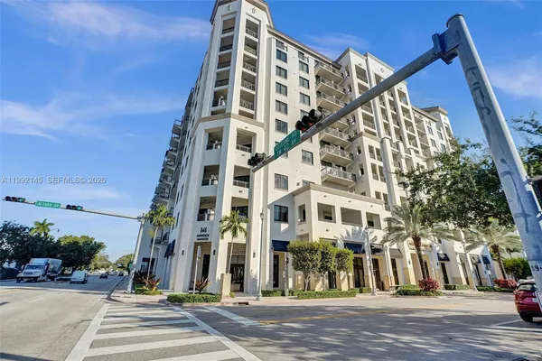 $5,400 | 301 Altara Avenue, Unit 819, Coral Gables, FL 33146