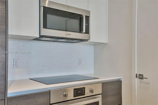 $5,400 | 301 Altara Avenue, Unit 819, Coral Gables, FL 33146