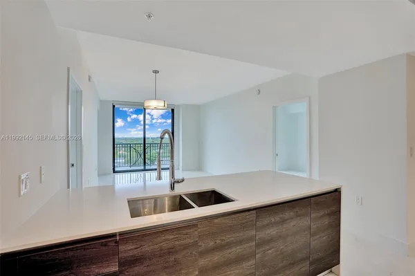 $5,400 | 301 Altara Avenue, Unit 819, Coral Gables, FL 33146