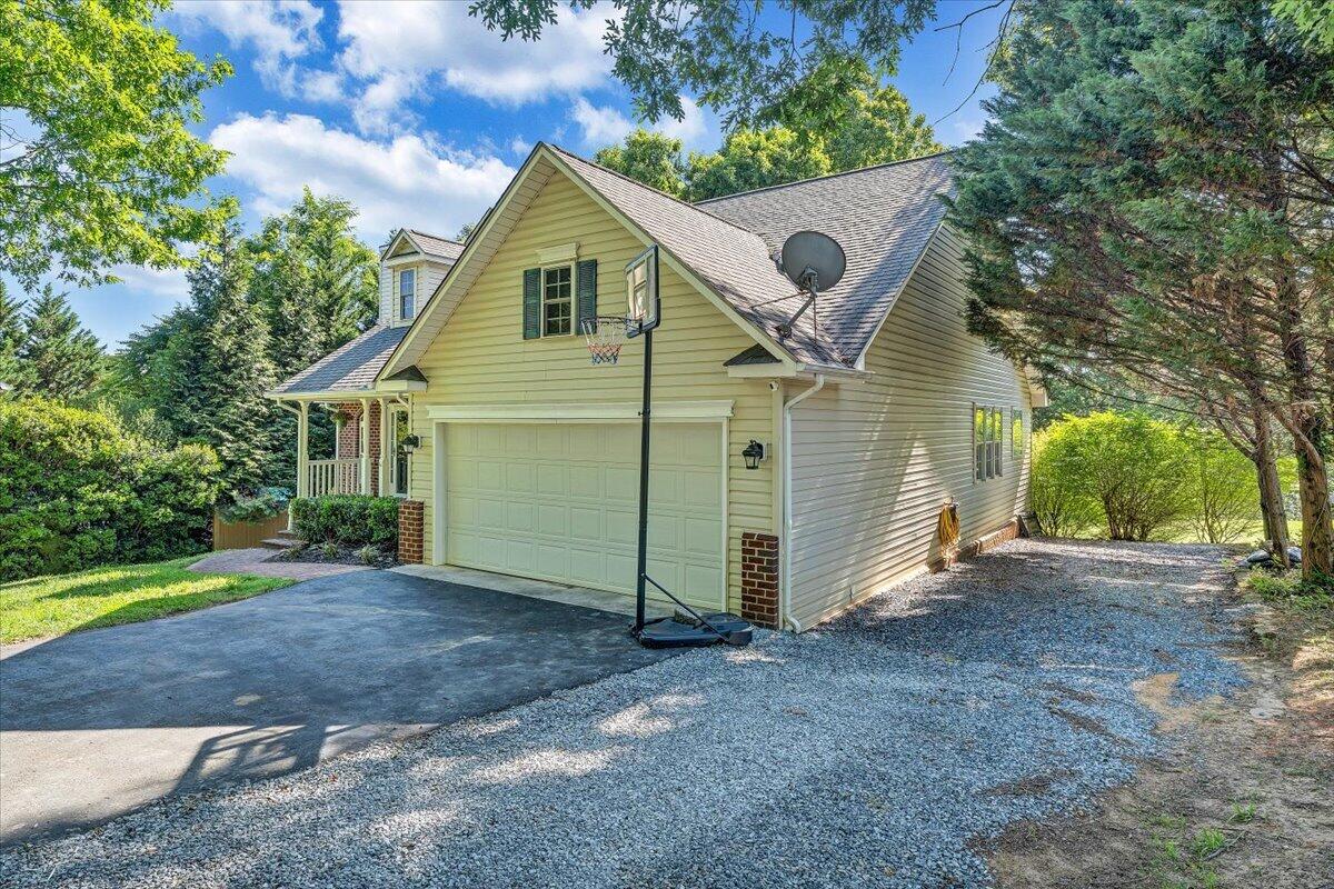 1425 Virginia Ridge Drive Hardy, VA 24101 - Photo 36 of 41 50-MIB09744-R5