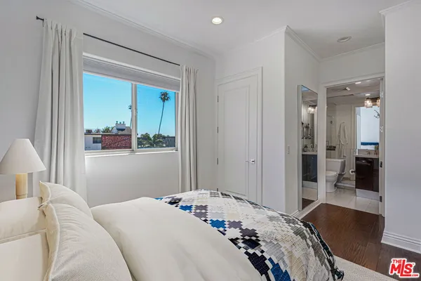 $1,199,000 | 1316 Amherst Avenue, Unit 402, Los Angeles, CA 90025
