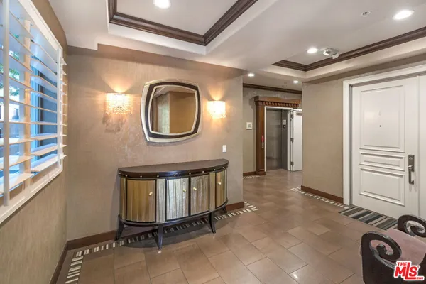 $1,199,000 | 1316 Amherst Avenue, Unit 402, Los Angeles, CA 90025