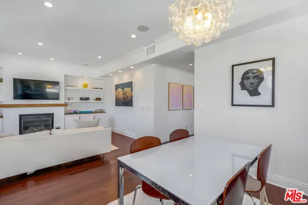 $1,199,000 | 1316 Amherst Avenue, Unit 402, Los Angeles, CA 90025