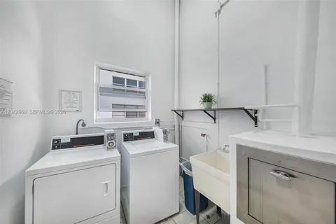 $320,000 | 2097 South Ocean Drive, Unit 411, Hallandale Beach, FL 33009