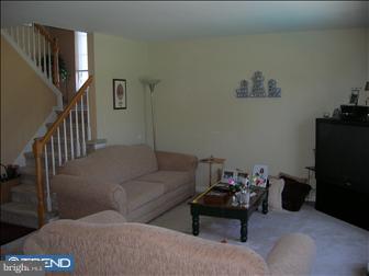 2762 Fischer Road Hatfield, PA 19440 - Photo 4 of 6 Family Room