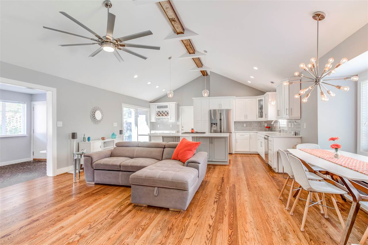 837 Woodburn Road Raleigh, NC 27605 - Photo 5 of 25 Photo 5