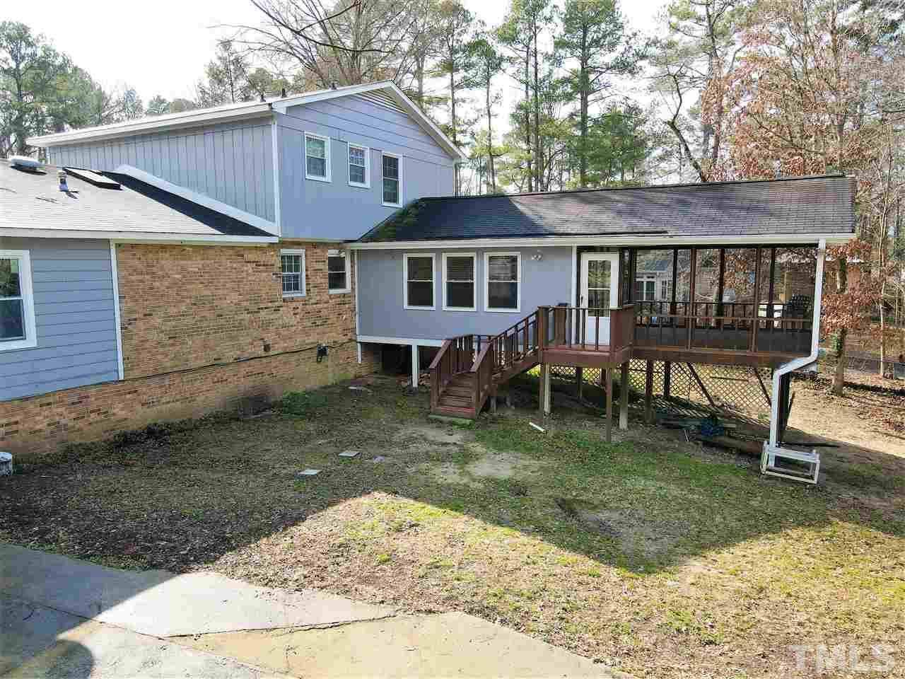 4101 Iverson Street Raleigh, NC 27604 - Photo 5 of 18