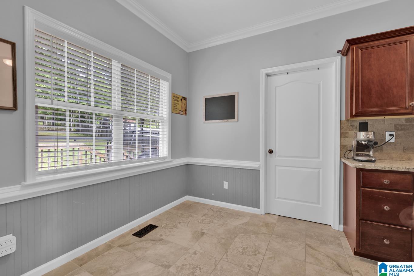 741 South Hillcrest Road Odenville, AL 35120 - Photo 15 of 37