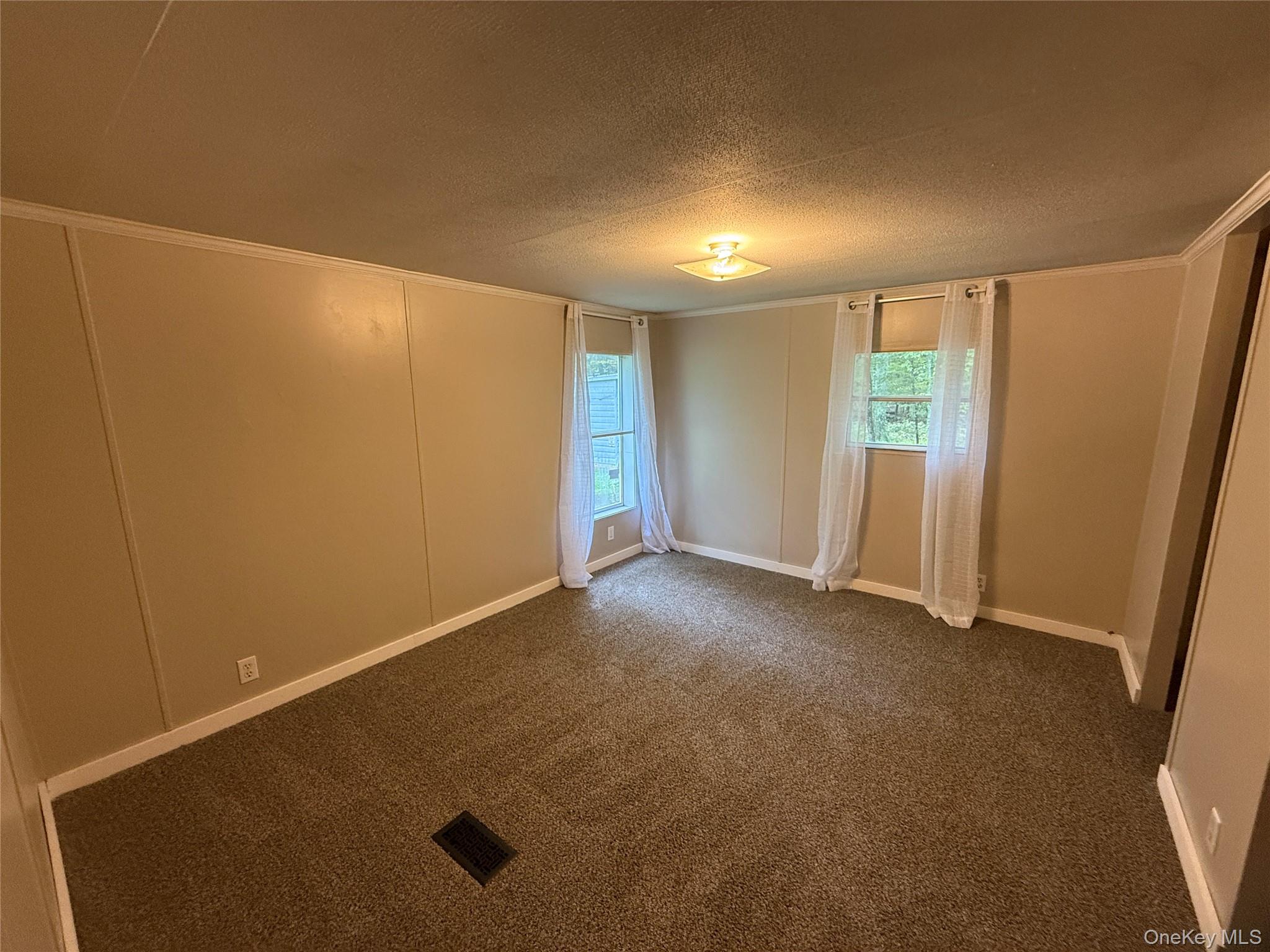 25 Fawn Road, Unit 8 Saugerties, NY 12477 - Photo 18 of 27 Gallery Image 18