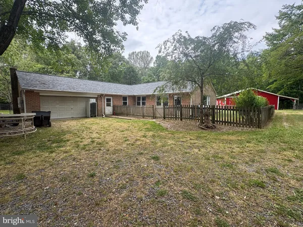 $2,500 | 19625 Aquasco Road, Aquasco, MD 20608