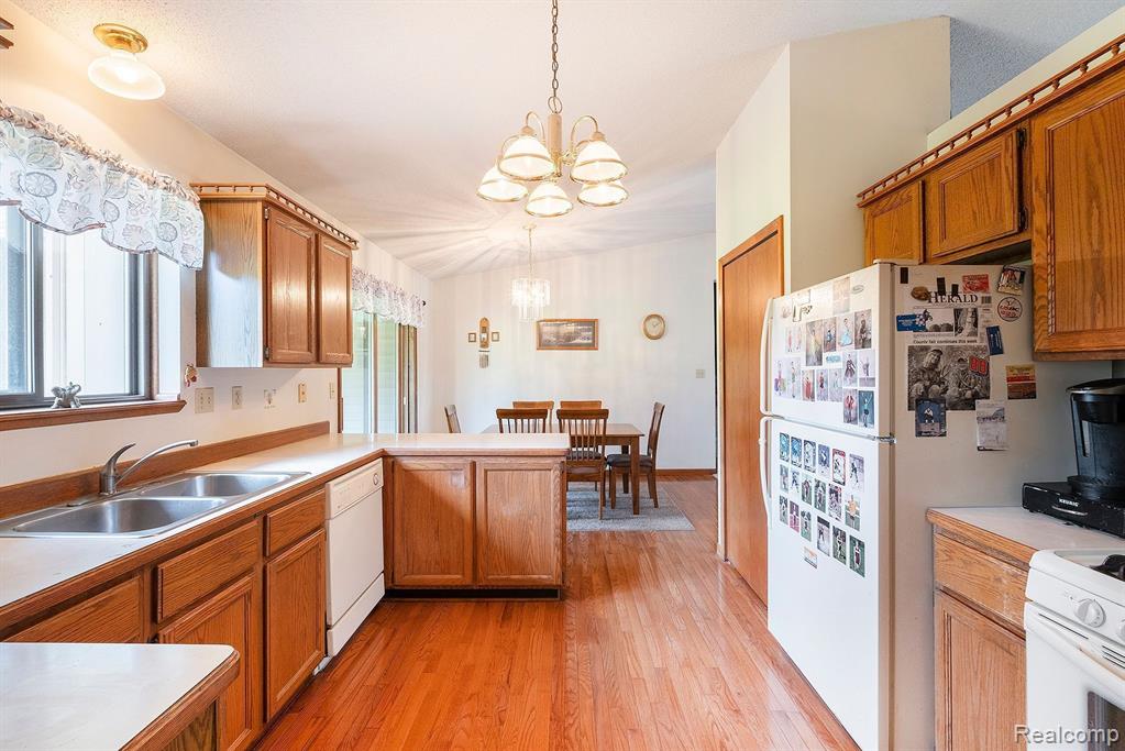 5266 North Gale Road Davison, MI 48423 - Photo 12 of 30