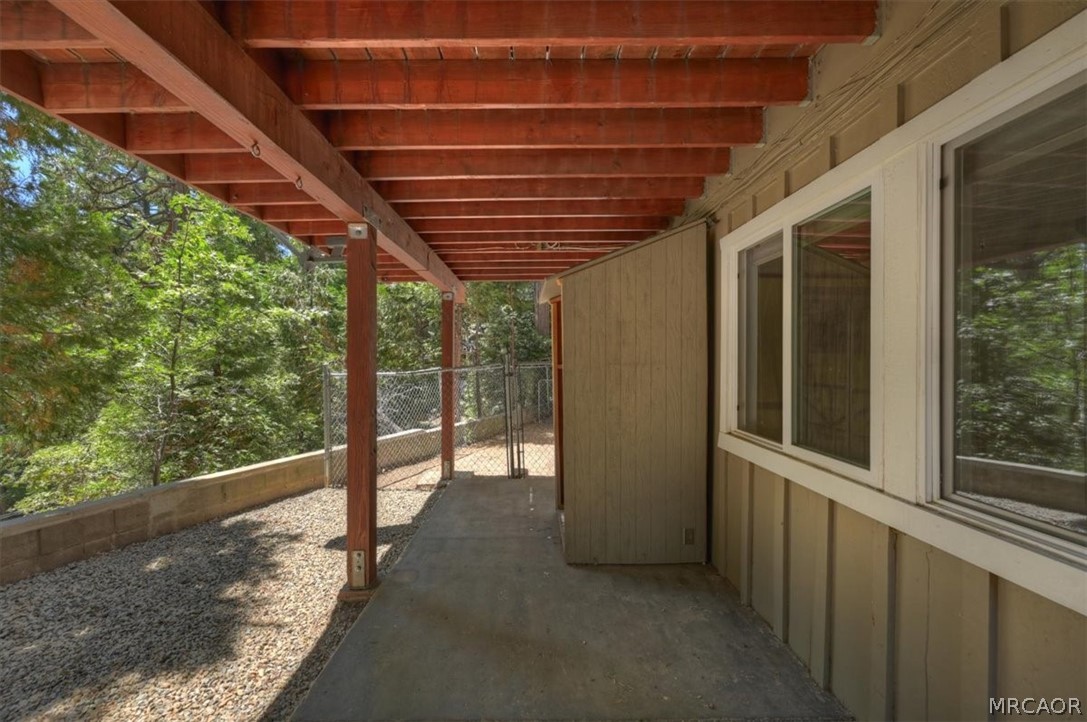 363 Castle Gate Road Lake Arrowhead, CA 92352 - Photo 34 of 39 Gallery Image 34
