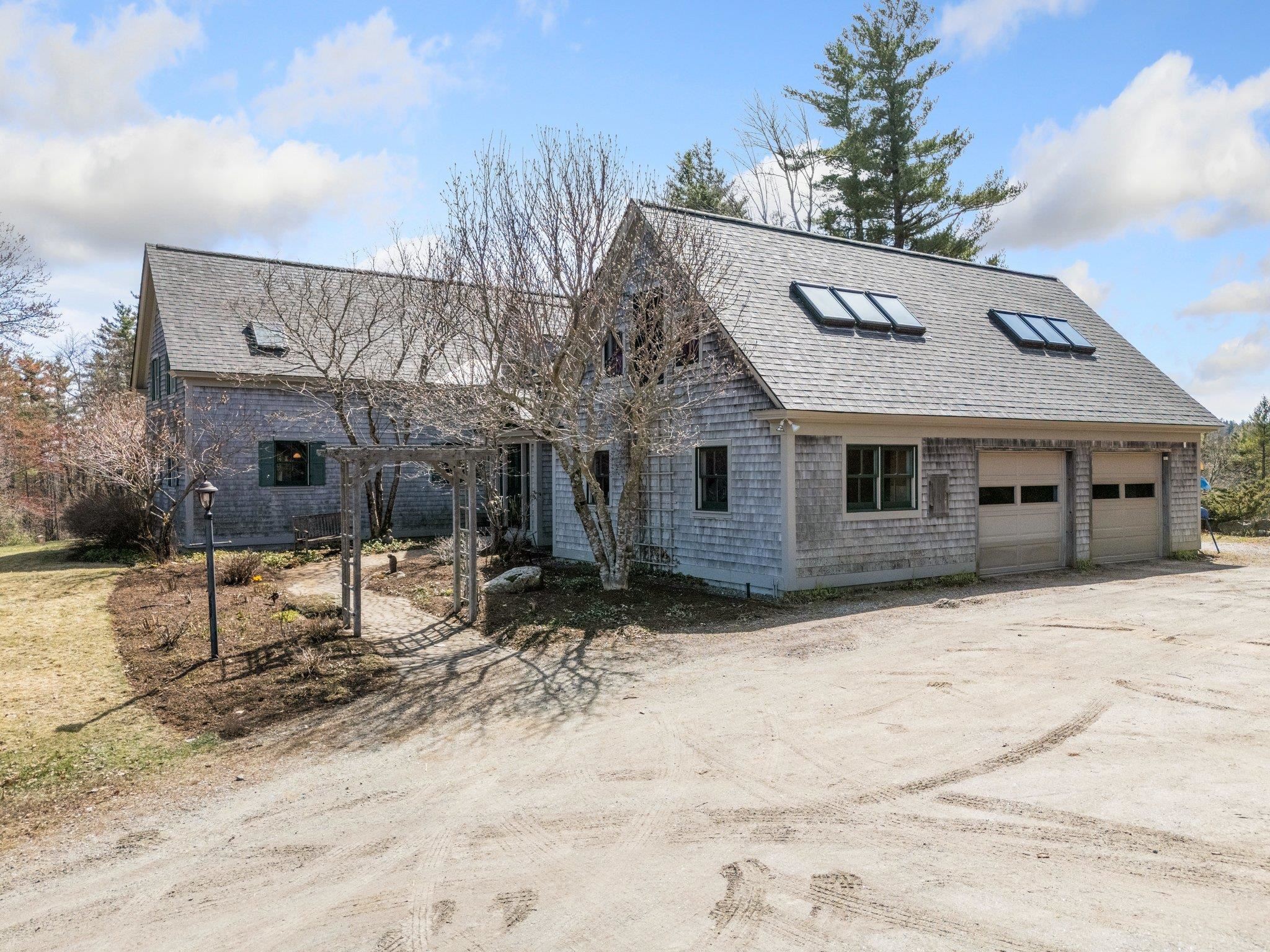 152 Windy Row Peterborough, NH 03458 - Photo 3 of 59