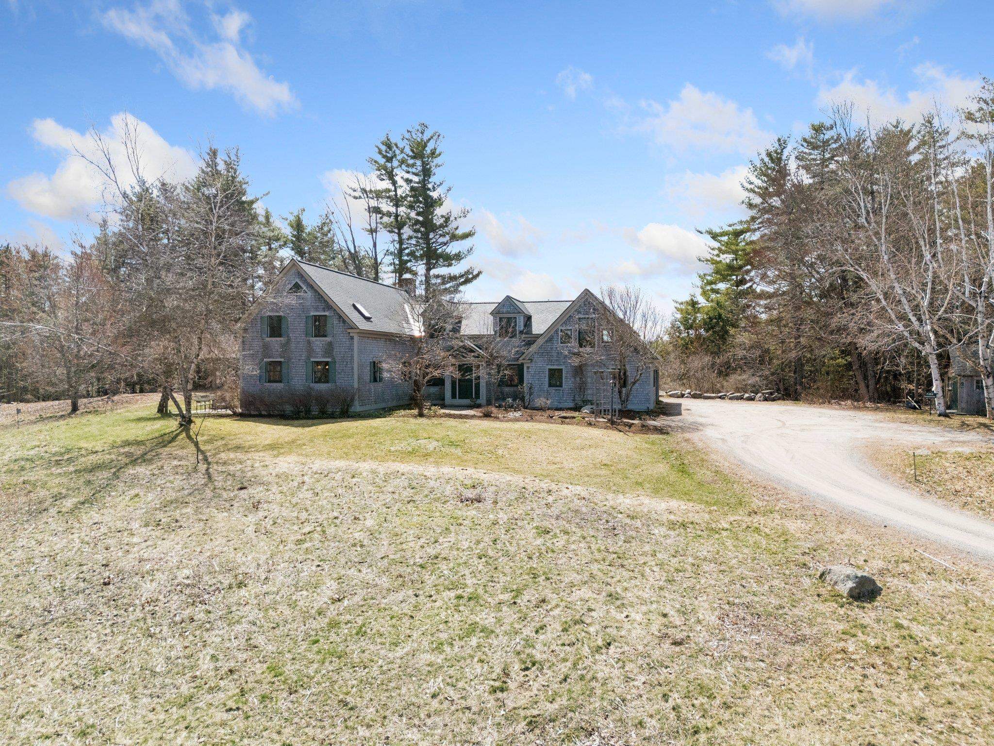 152 Windy Row Peterborough, NH 03458 - Photo 10 of 59