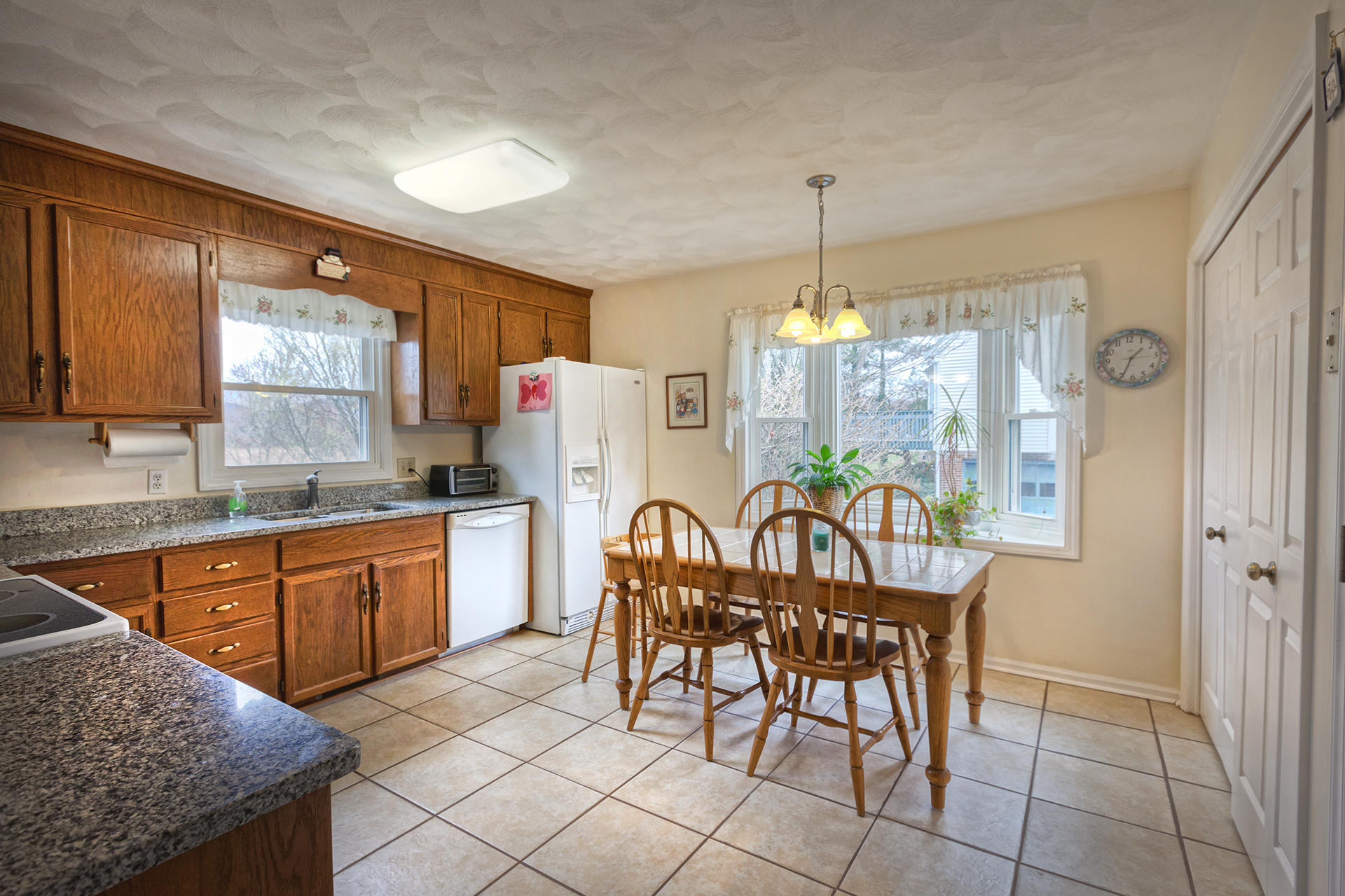 401 Stayman Road Roanoke, VA 24019 - Photo 8 of 31 Kitchen