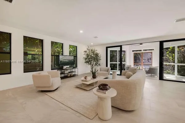 $23,000 | 2330 Overbrook Street, Coconut Grove, FL 33133