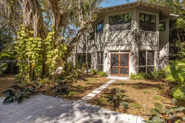 $23,000 | 2330 Overbrook Street, Coconut Grove, FL 33133