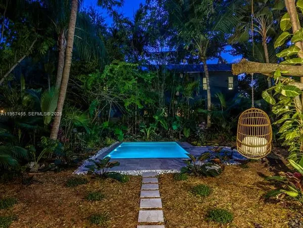 $23,000 | 2330 Overbrook Street, Coconut Grove, FL 33133