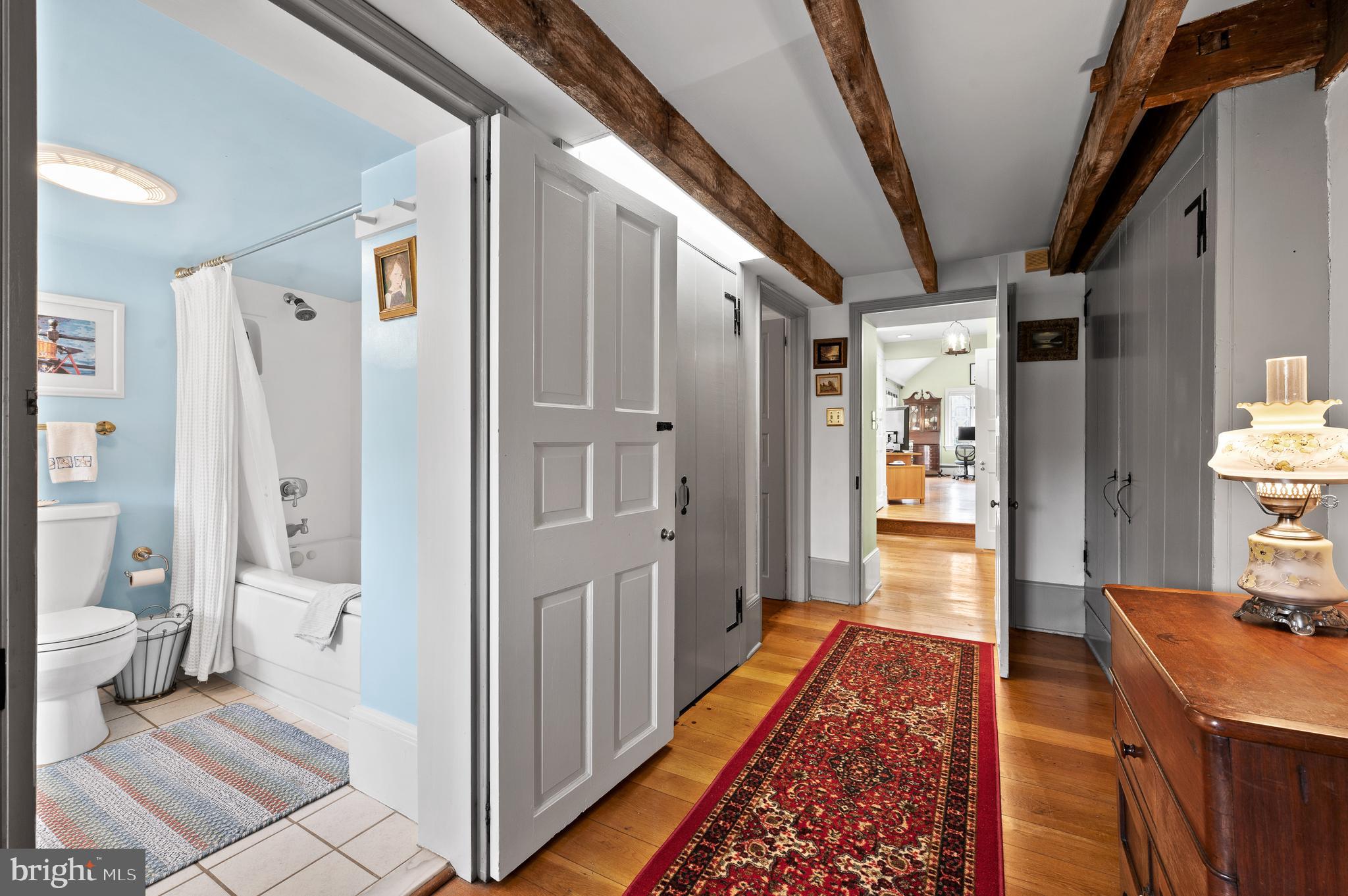 561 Upper Pike Creek Road Newark, DE 19711 - Photo 30 of 36 2nd Floor Landing