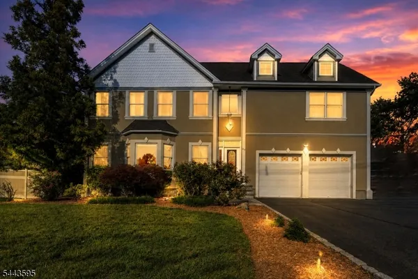 $1,079,000 | 66 Boulevard, Pequannock, NJ 07440
