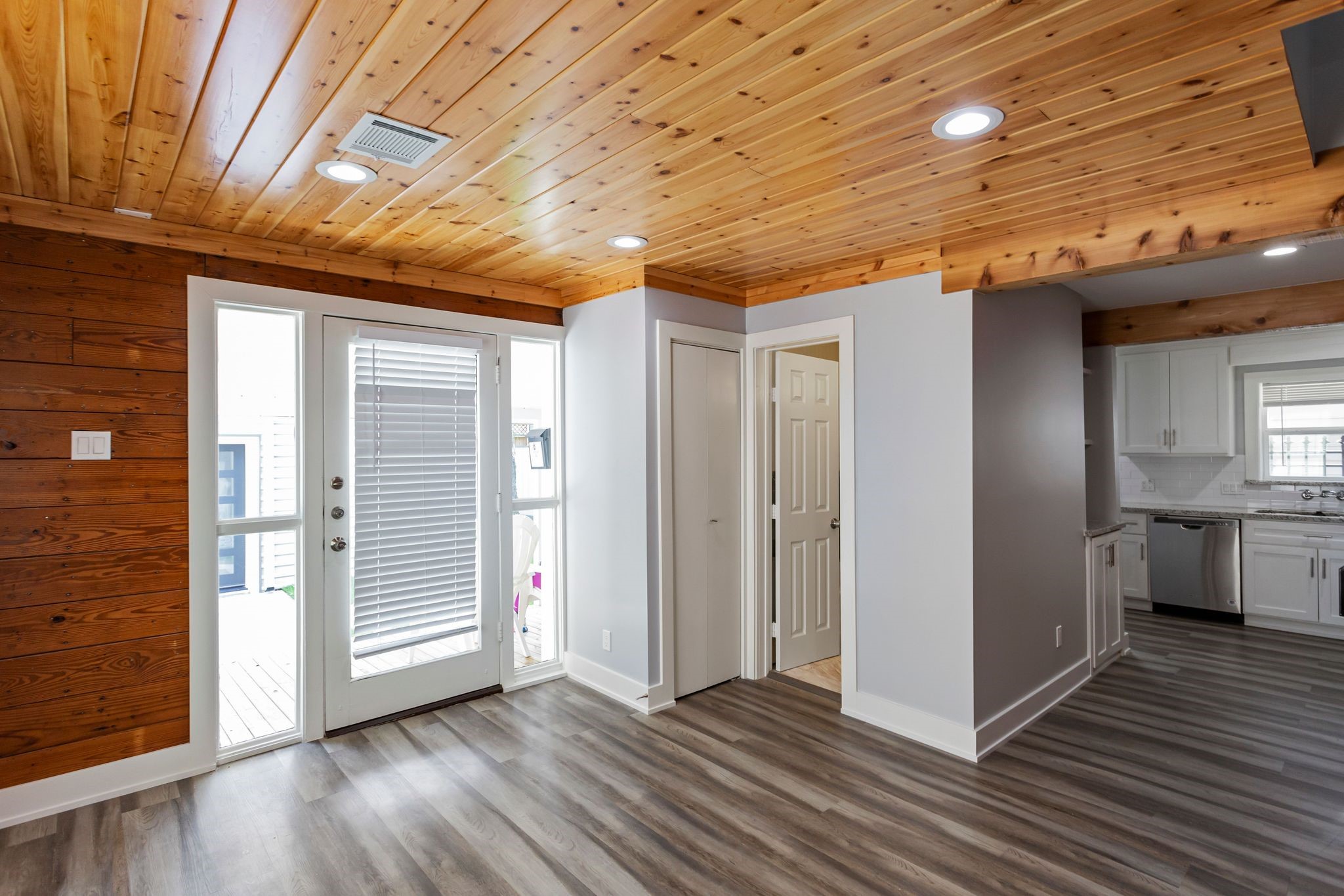 2005 Portsmouth Street, Unit B Houston, TX 77098 - Photo 9 of 24 a view of a room with wooden floor