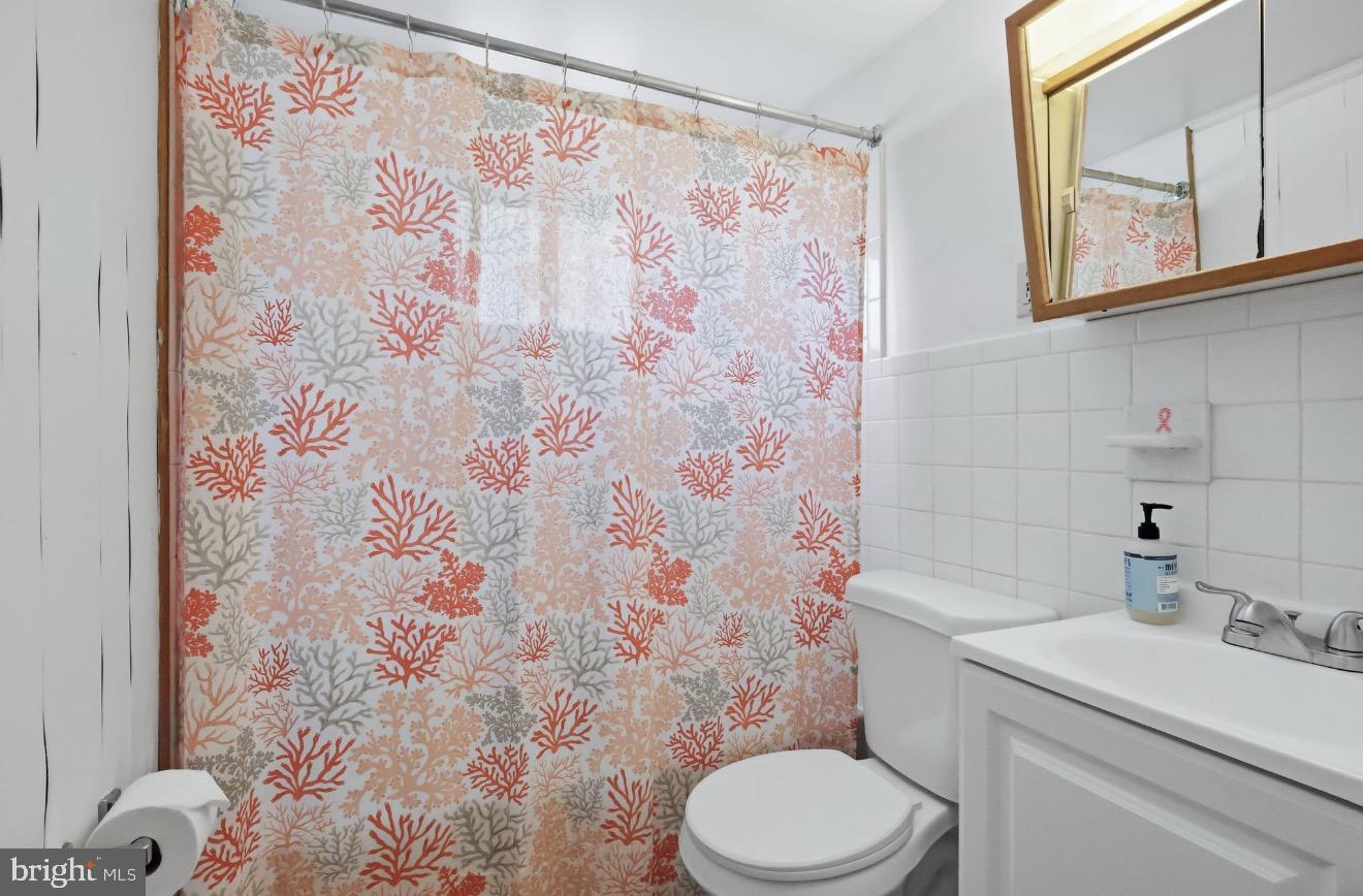 2863 Chippewa Street Bryans Road, MD 20616 - Photo 14 of 20 Lower level full bathroom