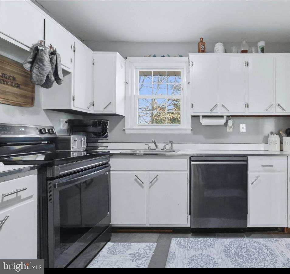2863 Chippewa Street Bryans Road, MD 20616 - Photo 3 of 20