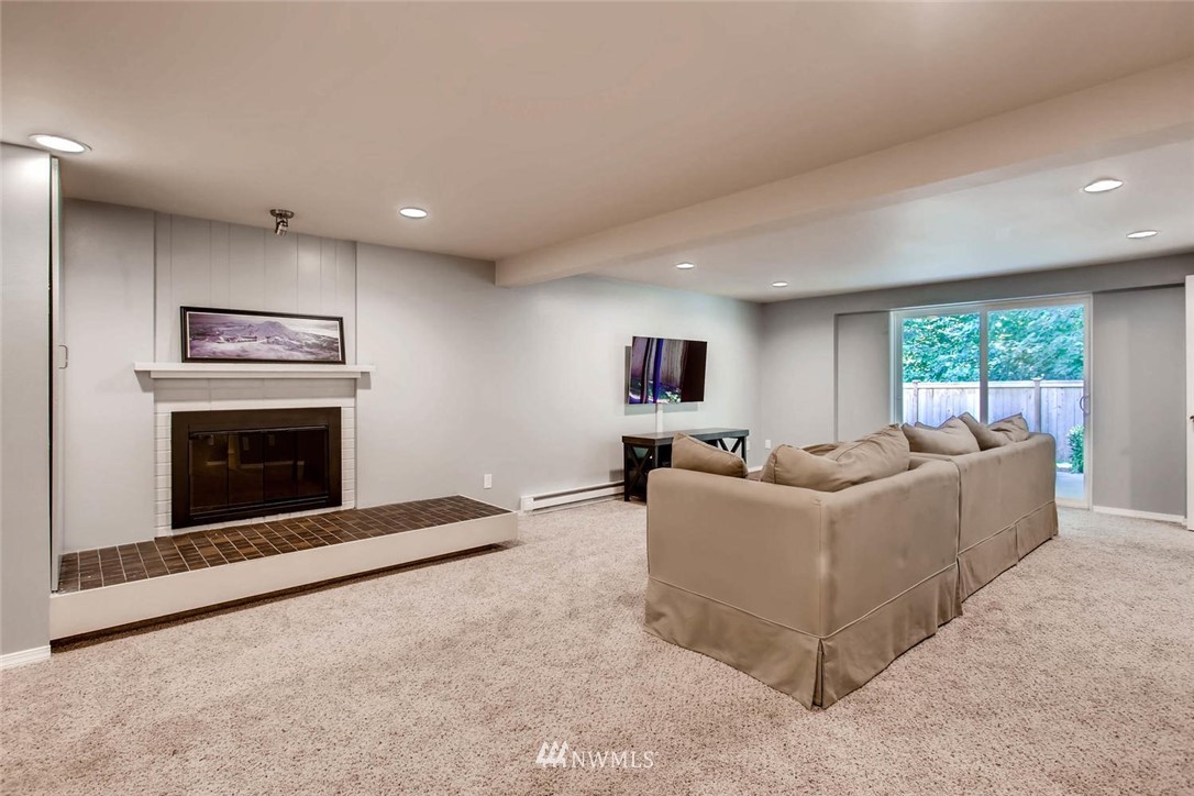 16806 Southeast 136th Street Renton, WA 98059 - Photo 16 of 25 Gallery Image 16