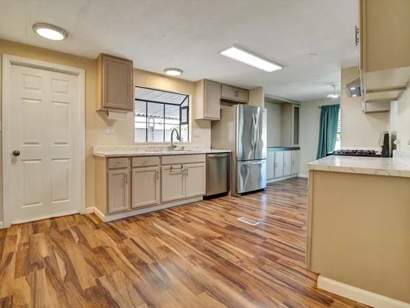 $118,900 | 51555 Monroe Street, Unit 75, Indio, CA 92201