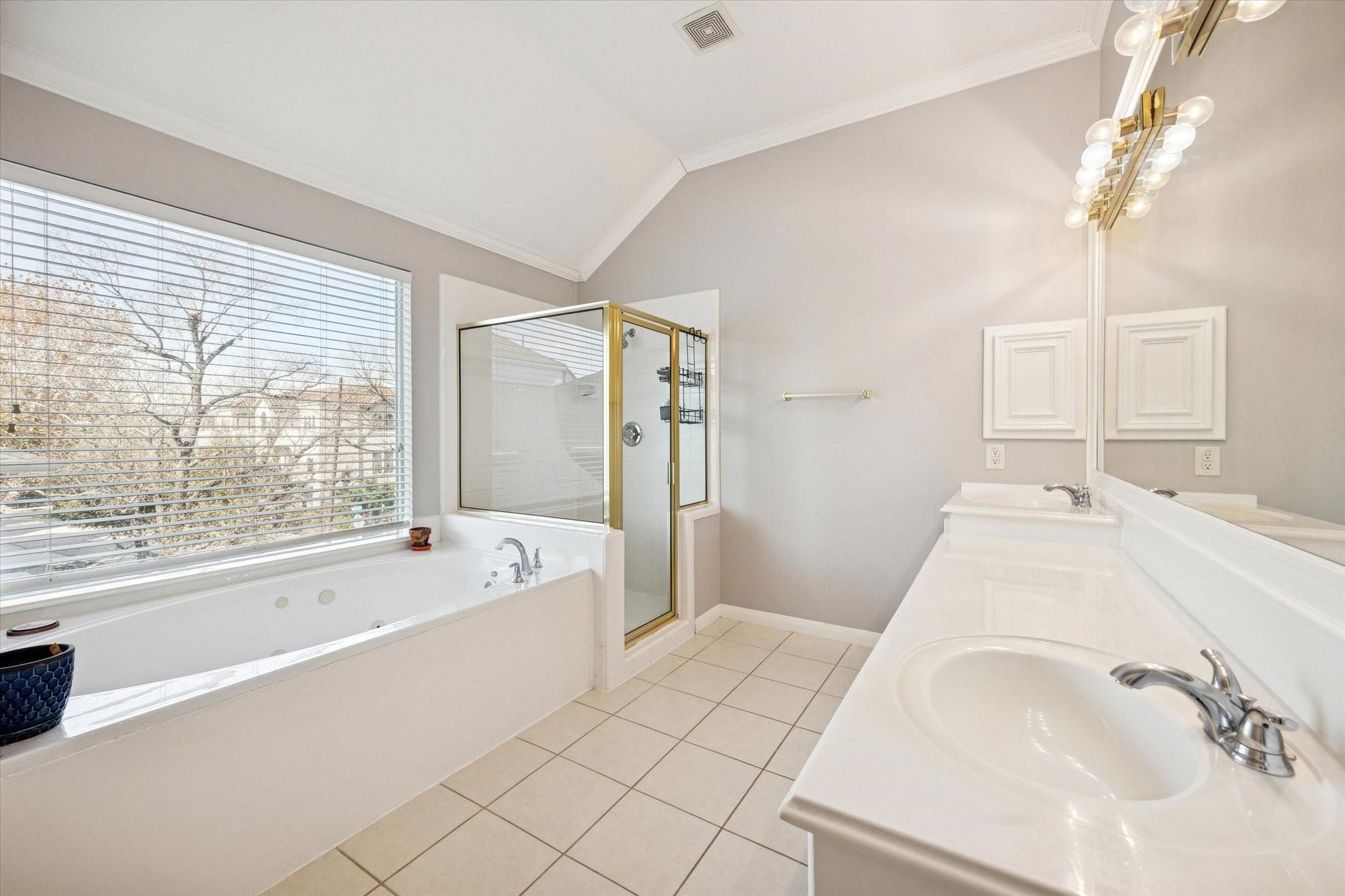 4113 Blossom Street, Unit A Houston, TX 77007 - Photo 9 of 16