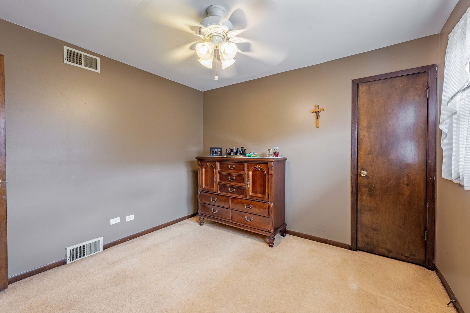 10808 Major Avenue Chicago Ridge, IL 60415 - Photo 7 of 27 Gallery Image 7