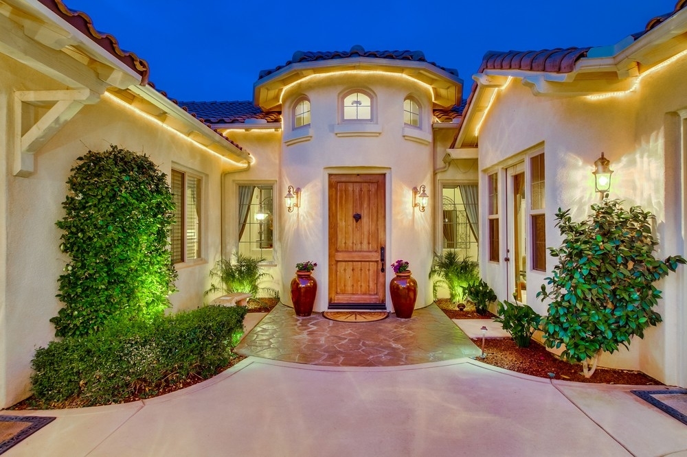 14002 Lake Poway Road Poway, CA 92064 - Photo 3 of 25