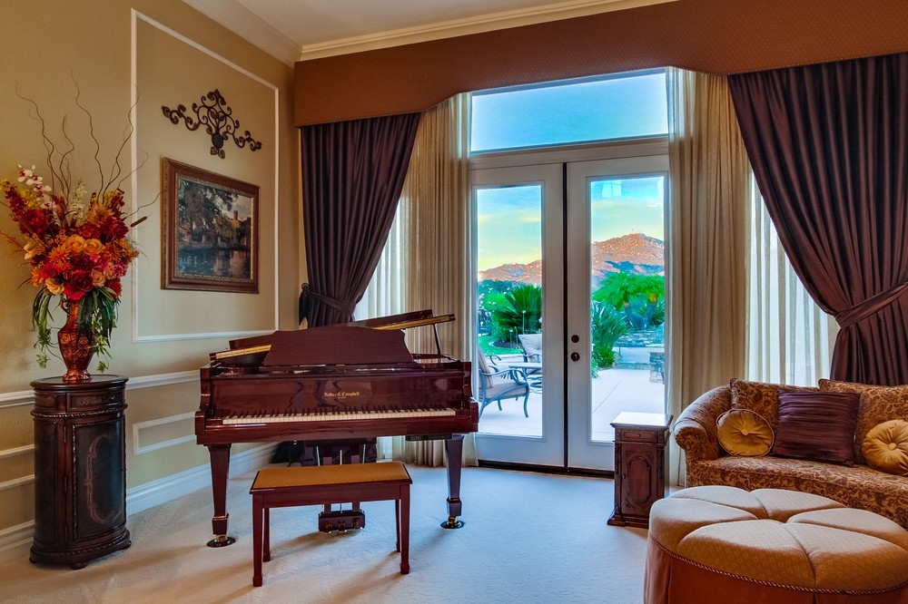 14002 Lake Poway Road Poway, CA 92064 - Photo 8 of 25