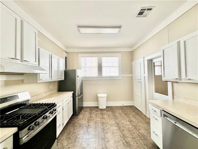 2011 General Pershing Street, Unit 2A New Orleans, LA 70115 - Photo 11 of 21