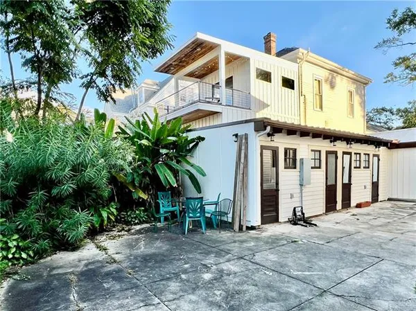 $1,850 | 2011 General Pershing Street, Unit 2A, New Orleans, LA 70115
