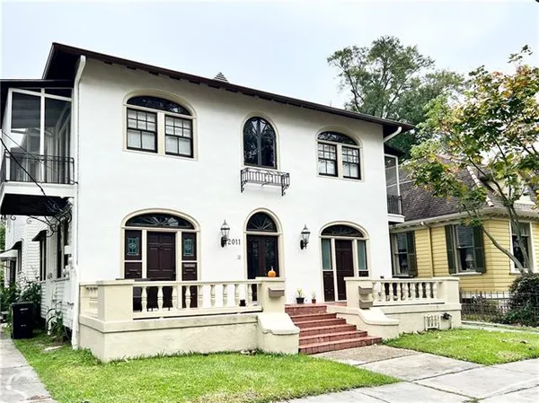 $1,850 | 2011 General Pershing Street, Unit 2A, New Orleans, LA 70115