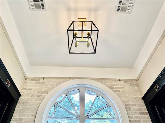 2011 General Pershing Street, Unit 2A New Orleans, LA 70115 - Photo 3 of 21