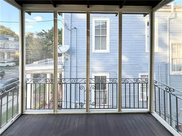 $1,850 | 2011 General Pershing Street, Unit 2A, New Orleans, LA 70115
