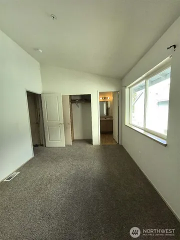 $1,890 | 6317 Barstow Lane Southeast, Unit 8, Lacey, WA 98513