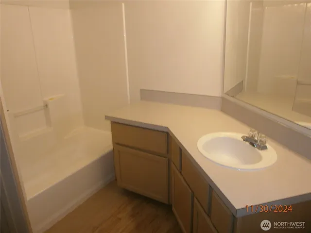 $1,890 | 6317 Barstow Lane Southeast, Unit 8, Lacey, WA 98513