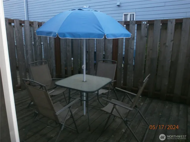 $1,890 | 6317 Barstow Lane Southeast, Unit 8, Lacey, WA 98513