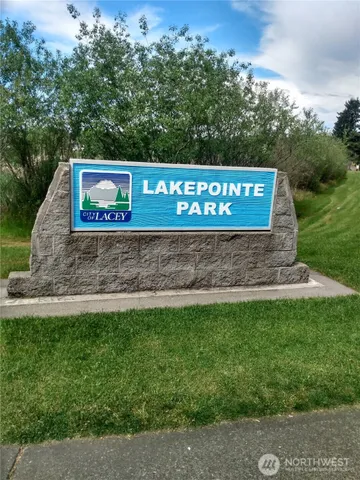 $1,890 | 6317 Barstow Lane Southeast, Unit 8, Lacey, WA 98513