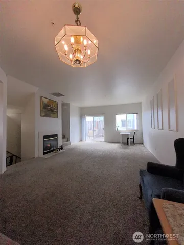 $1,890 | 6317 Barstow Lane Southeast, Unit 8, Lacey, WA 98513