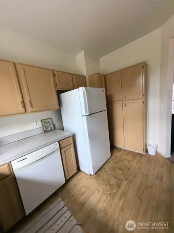 $1,890 | 6317 Barstow Lane Southeast, Unit 8, Lacey, WA 98513