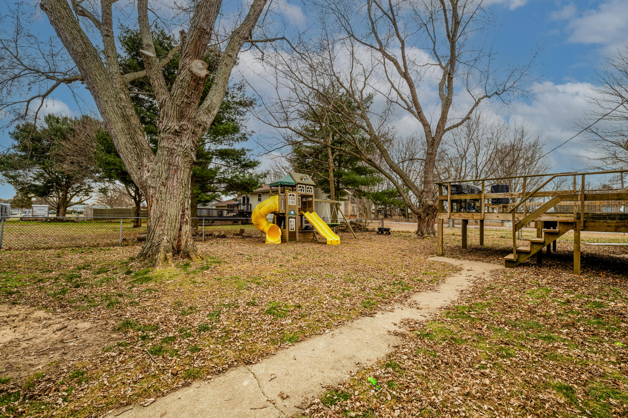 2910 Chabot Road Benton Harbor, MI 49022 - Photo 28 of 35 Chabot-128