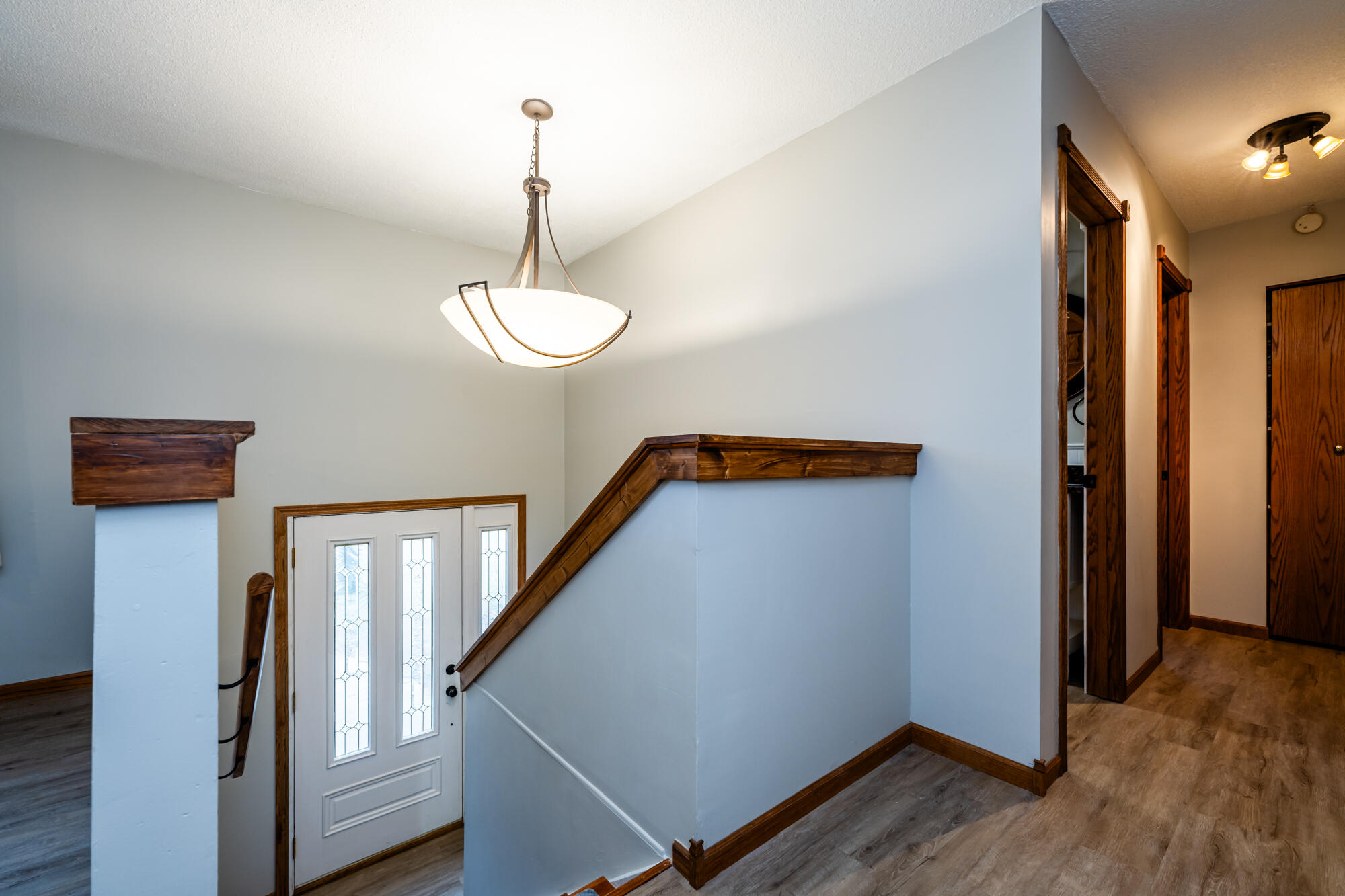 2910 Chabot Road Benton Harbor, MI 49022 - Photo 4 of 35 Chabot-104