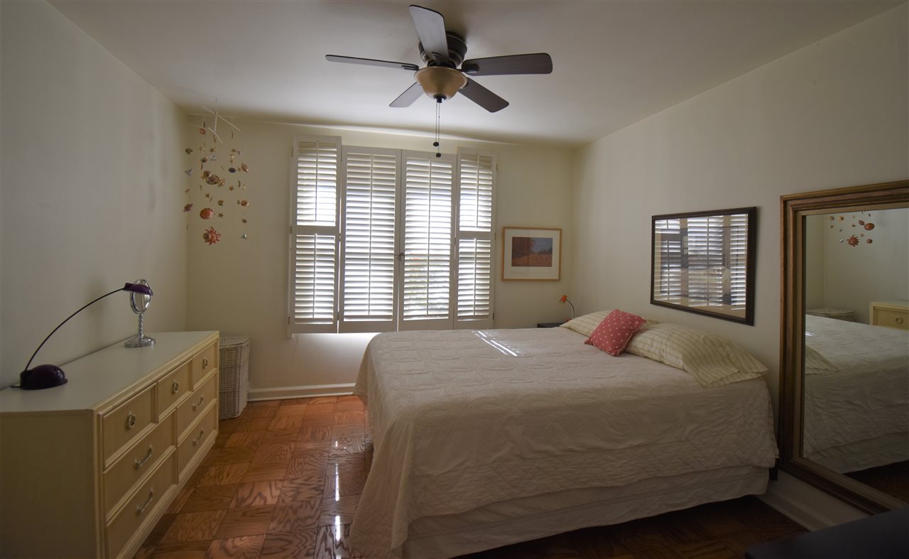 3007 Walnut Grove Road, Unit 2 Memphis, TN 38111 - Photo 11 of 18 Gallery Image 11