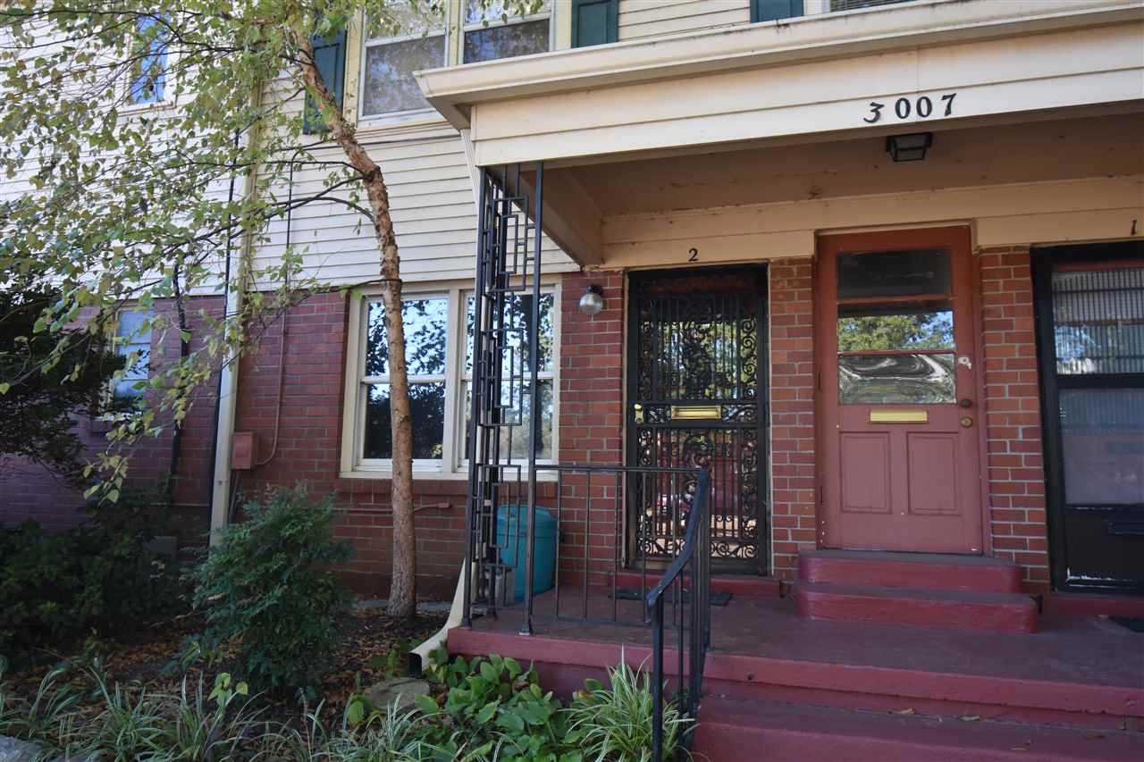 3007 Walnut Grove Road, Unit 2 Memphis, TN 38111 - Photo 17 of 18 Gallery Image 17